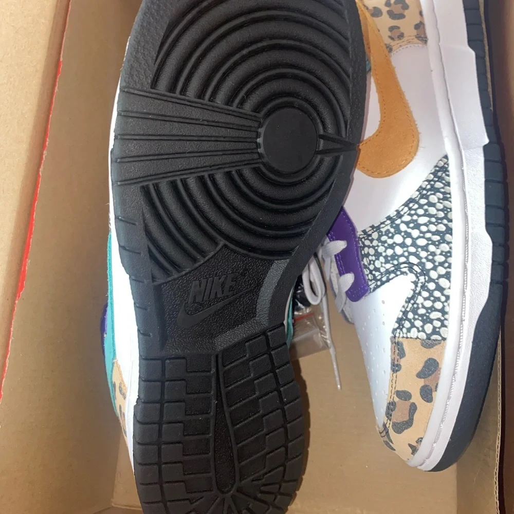 Sold - Picture 5 of 5